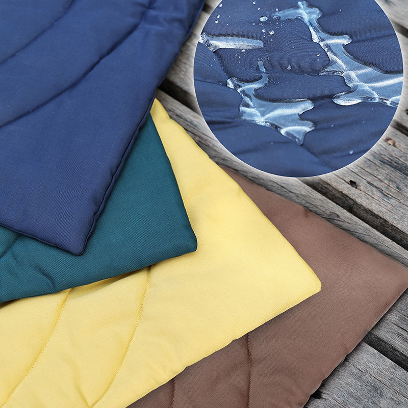 Portable Pet Mat Foldable Pet  - Outdoor Camping Dog Kennel recensione e prezzo